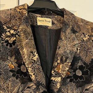 Dana Point Women's Black Brown Floral Blazer